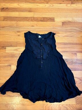 Blue Sleeveless Button-Front Flowing Women's Top